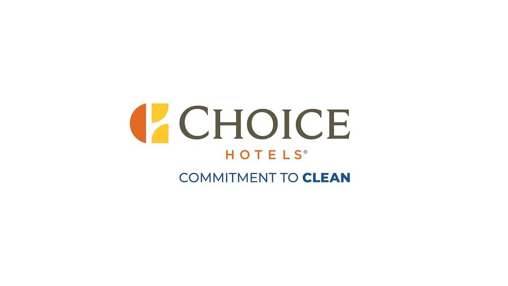 Quality & Downtown - Area Hotel