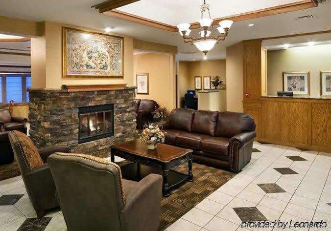 Quality & Downtown - Area Hotel 3*